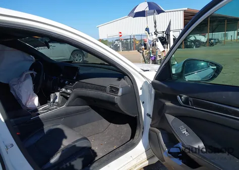 2018 Honda Accord Sport из США, поврежденный, VIN 1HGCV1F32JA048943